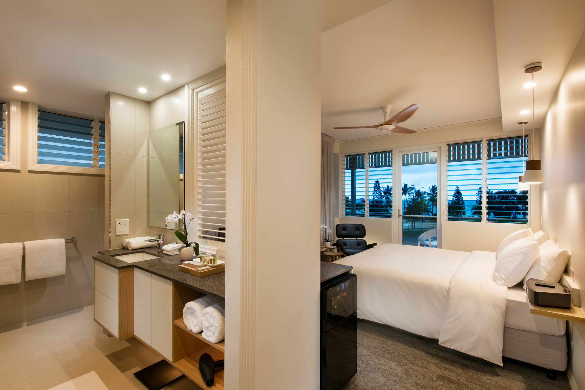 ฮาร์ต โฮเต็ล แอนด์ แกลเลอรี วิทซันเดย์ Hotel แอร์ลีบีช ภายนอก รูปภาพ